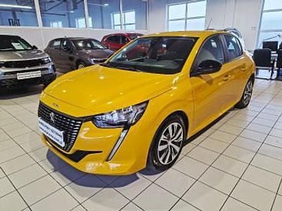 Żółty Używany 2023 Peugeot 208 Active Hatchback | 57 900 zł (Dość drogi)
