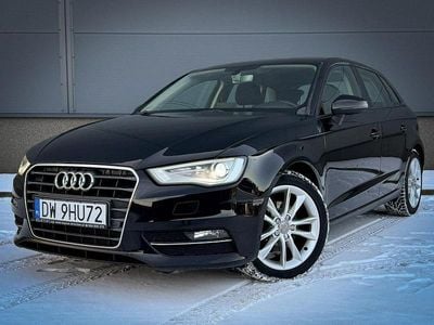 Czarny (metalik) Używany 2016 Audi A3 Sportback Hatchback | 43 900 zł