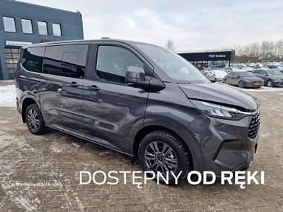 Szary Używany 2024 Ford Tourneo Titanium Kombi | 259 000 zł (Uczciwa cena)