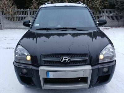 Czarny Używany 2006 Hyundai Tucson SUV | 13 500 zł (Uczciwa cena)