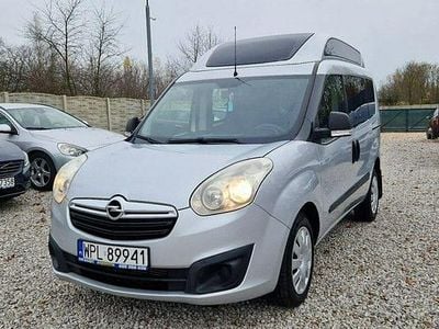 Srebrny Używany 2014 Opel Combo Minivan | 27 900 zł (Uczciwa cena)