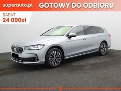 Nowe Skoda Superb 204 KM (150 kW) 2025 Srebrny Kombi