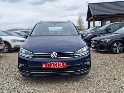 Niebieski Używany 2019 VW Golf VII Highline Sedan/Limuzyna | 64 900 zł (Dość drogi)