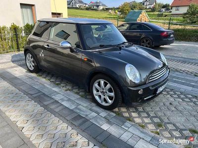 Szary Używany 2006 Mini Cooper Hatchback | 16 700 zł