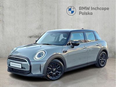 Używany Mini Cooper Hatch 136 KM (100 kW) 2022 Moonwalk grey metalizowany Hatchback