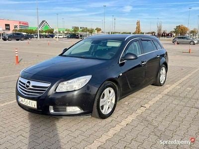 Czarny Używany 2011 Opel Insignia Kombi | 10 500 zł (Uczciwa cena)