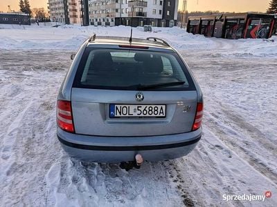 Używany Skoda Fabia 2006 Niebieski Kombi