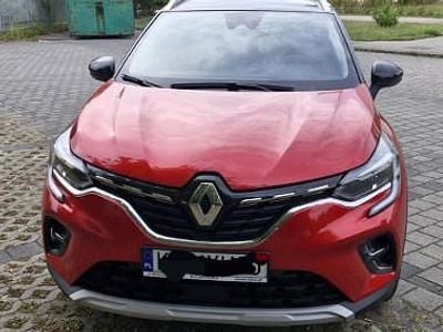 Używany Renault Captur Techno 140 KM (102 kW) 2023 Czerwony SUV