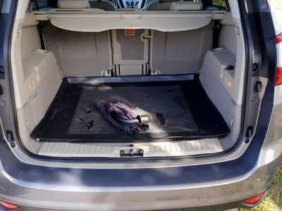 Brązowy Używany 2011 Ford Grand C-Max Minivan | 15 000 zł