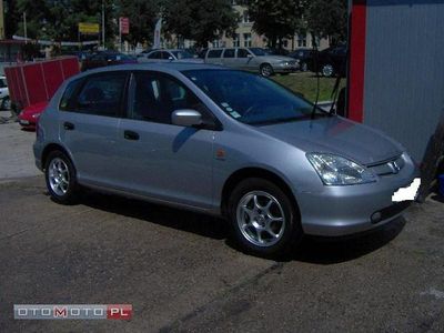 Srebrny (metalik) Używany 2001 Honda Civic Hatchback | 17 900 zł