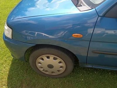 Używany Mazda Demio 1999 Hatchback