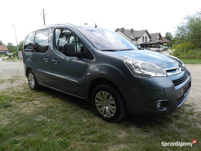 używany Citroën Berlingo Multispace Klima 1,6 HDi 5 osób