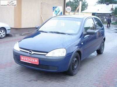 Używany Opel Corsa 159 KM (116 kW) 2002 Niebieski ciemny Hatchback