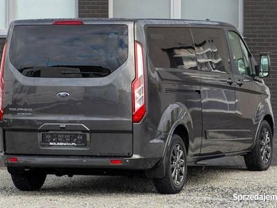Ford Tourneo Custom