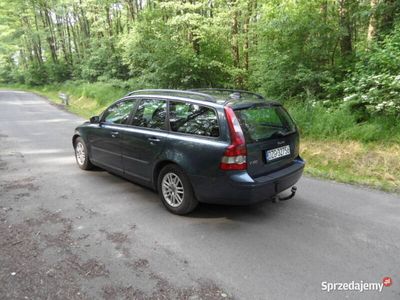 używany Volvo V50 v 50 dwa komplety kół klima hakdwa komplety kół klima hak