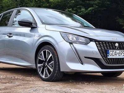 Używany Peugeot 208 102 KM (75 kW) 2022 Hatchback