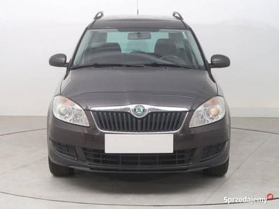Używany Skoda Roomster 2010 Brązowy Minivan