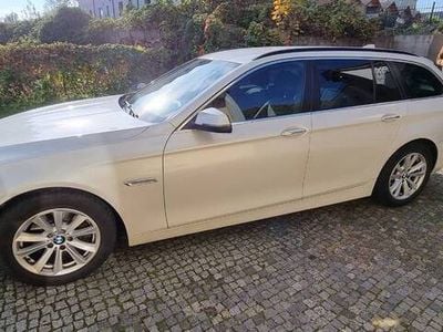 Biały Używany 2016 BMW 520 Kombi | 49 900 zł