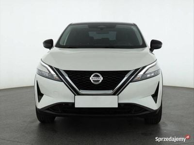 Biały Używany 2022 Nissan Qashqai SUV | 92 999 zł (Uczciwa cena)