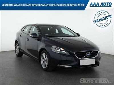 Używany Volvo V40 2015 Błękitny Kombi