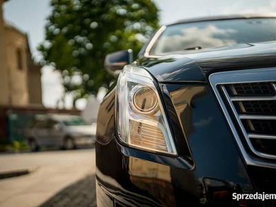 Używany Cadillac XTS 2015 Czarny Sedan/Limuzyna