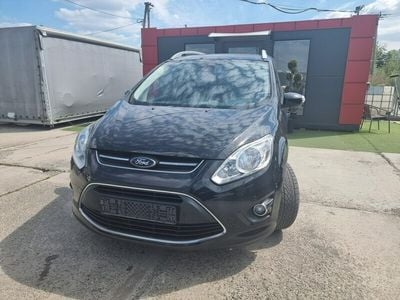 Używany Ford Grand C-Max 125 KM (91 kW) 2015 Czarny (metalik) Minivan