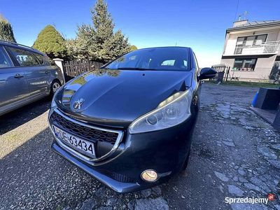 Szary Używany 2012 Peugeot 208 Hatchback | 17 900 zł