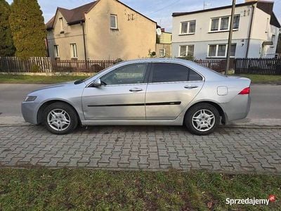Używany Honda Accord 2005 Srebrny Sedan/Limuzyna
