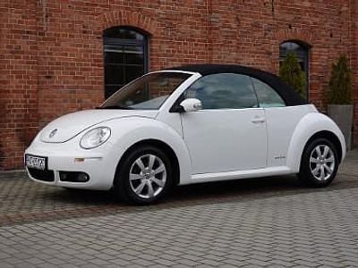 Biały Używany 2009 VW Beetle United Kabriolet | 25 900 zł