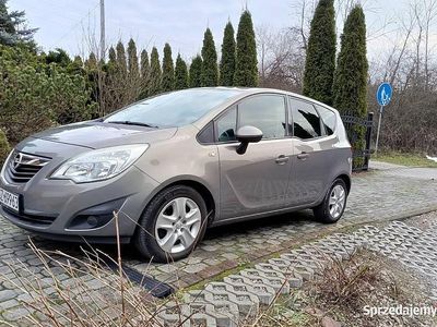 Używany 2011 Opel Meriva Minivan | 15 700 zł (Uczciwa cena)