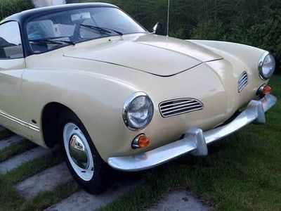 VW Karmann Ghia