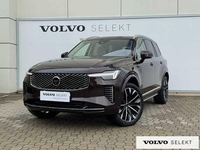 Używany Volvo XC90 455 KM (334 kW) 2025 Czerwony SUV