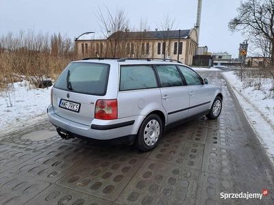 Srebrny Używany 2003 VW Passat Kombi | 3400 zł (Dobra cena)