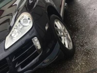 Czarny Używany 2005 Porsche Cayenne S SUV | 30 000 zł