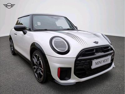 Używany Mini John Cooper Works 231 KM (169 kW) 2024 Nanuq white metalizowany Hatchback