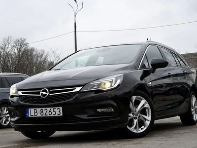 używany Opel Astra 1.6dm 136KM 2017r. 166 010km