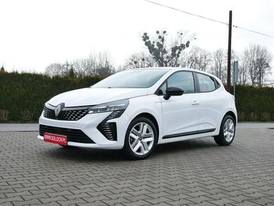 Używany Renault Clio V SE 65 KM (47 kW) 2024 Biały Hatchback