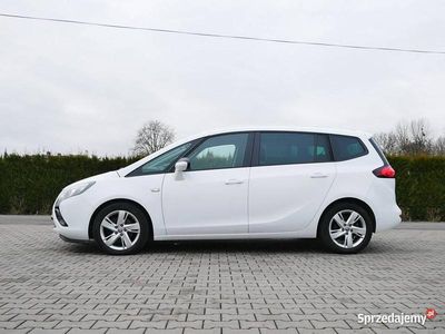 Biały Używany 2015 Opel Zafira Minivan | 34 900 zł