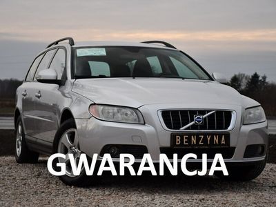Srebrny (metalik, perła) Używany 2008 Volvo V70 Kombi | 17 999 zł