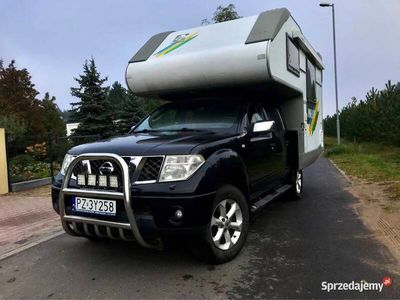 używany Nissan Navara + Naczepa Hobby Traveller