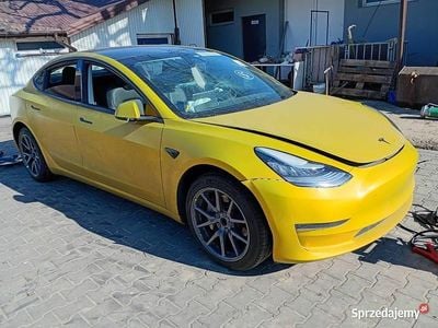 Używany Tesla Model 3 Standard Range 2020 Sedan/Limuzyna