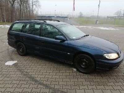 używany Opel Omega 2.2