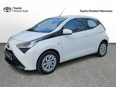 Biały Używany 2021 Toyota Aygo X-play Hatchback | 44 900 zł (Dobra cena)