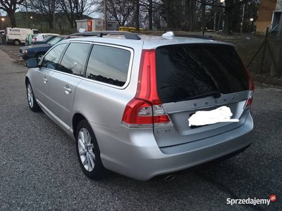 Używany Volvo V70 Momentum 2016 Srebrny Kombi
