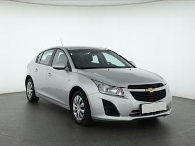 Używany Chevrolet Cruze 124 KM (91 kW) 2012 Srebrny Hatchback