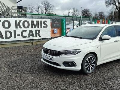 Używany Fiat Tipo Lounge 120 KM (88 kW) 2018 Biały Hatchback