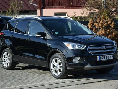 Używany Ford Kuga Titanium 150 KM (110 kW) 2017 Czarny SUV