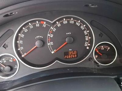 używany Opel Meriva 1.6 16v benzyna