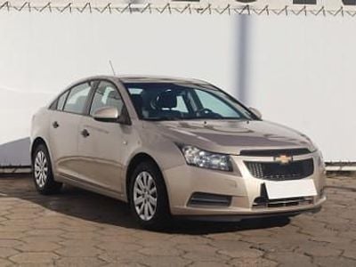 Używany Chevrolet Cruze 124 KM (91 kW) 2012 Beżowy Sedan/Limuzyna