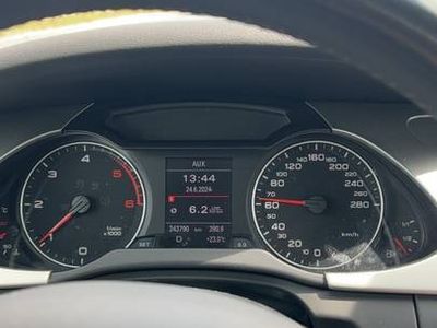 Czarny Używany 2010 Audi A4 S-Line Kombi | 43 000 zł